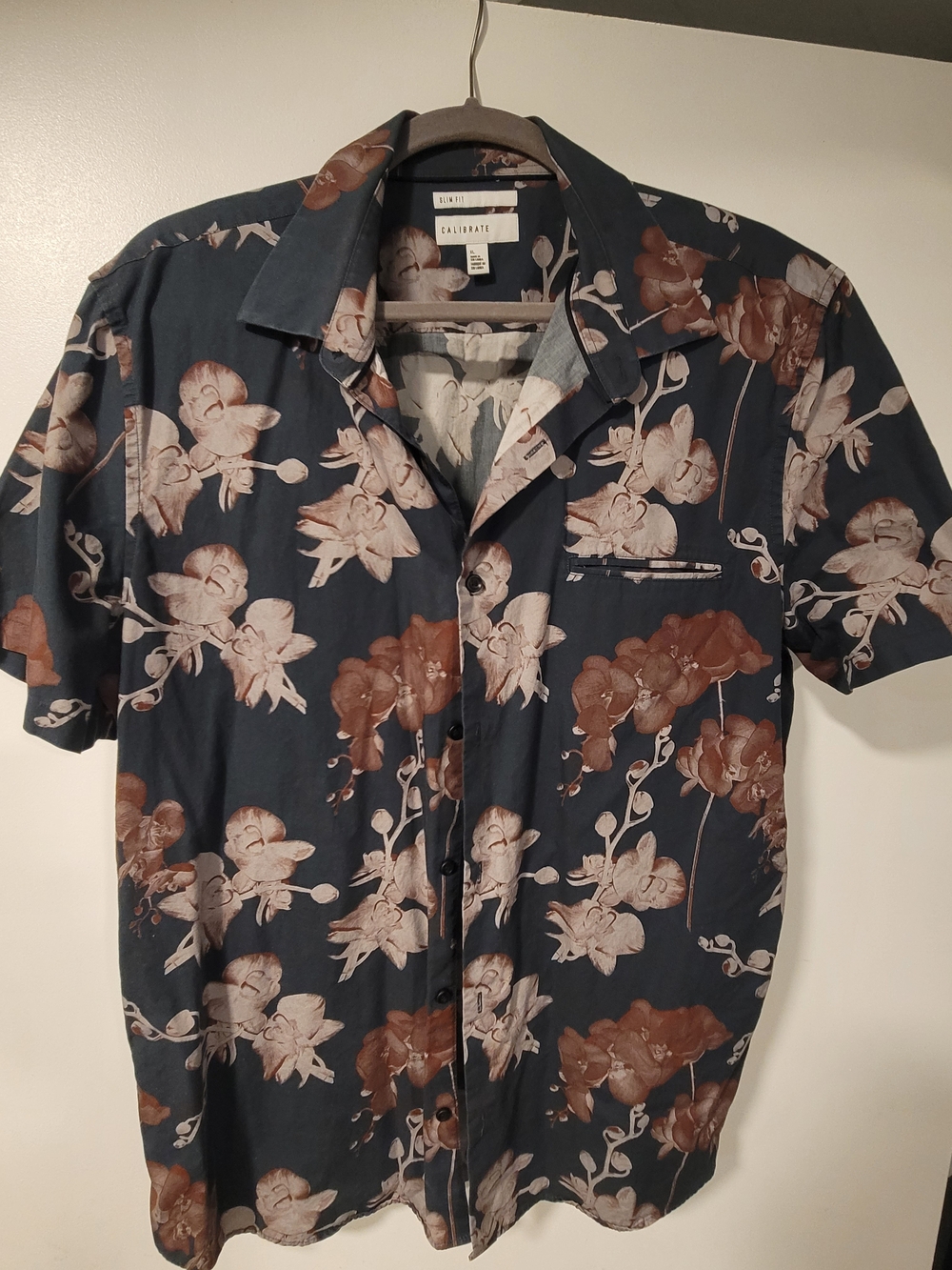 C2 by Calibrate Navy Floral Short Sleeve Button-Down Shirt with Brown Print
